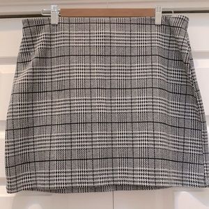 Flash sale Cute plaid mini skirt